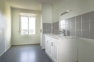 Appartement – Type 4 – 77m² – 368.6 € – LE BLANC