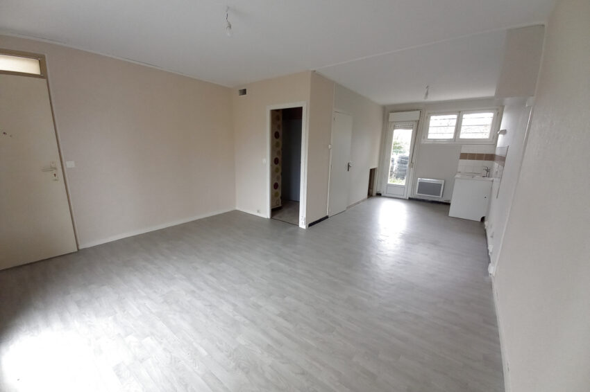 Individuel – Type 4 – 73m² – 59000 € – ST GENOU