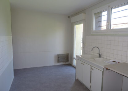 Individuel - Type 5 - 83m² - 69000 € - LUCAY LE MALE
