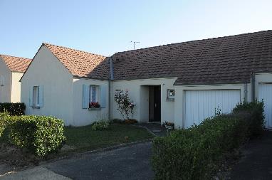 Maison - Type 4 - 85,83m² - 569.32 € - ROSNAY