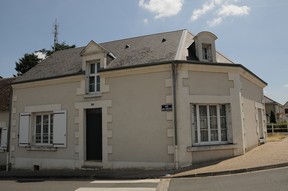 Maison - Type 3 - 72m² - 372.04 € - VARENNES-SUR-FOUZON