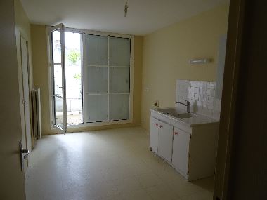 Appartement - Type 5 - 118m² - 717.58 € - ISSOUDUN