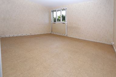 Appartement – Type 4 – 69m² – 315.33 € – CHÂTEAUROUX