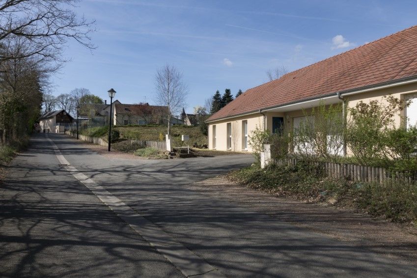 Maison – Type 4 – 82,55m² – 556.6 € – JEU-LES-BOIS