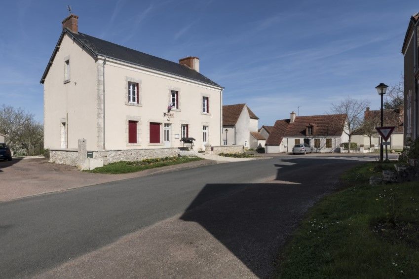Appartement – Type 4 – 140m² – 490.8 € – JEU-LES-BOIS
