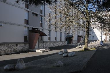 Appartement - Type 2 - 43m² - 297.88 € - CHÂTEAUROUX