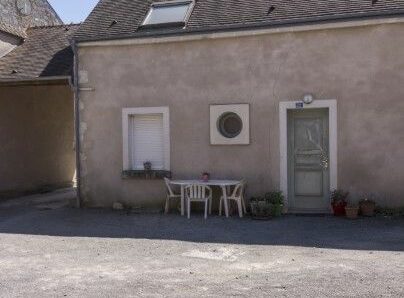 Appartement - Type 3 - 77m² - 362.02 € - VICQ EXEMPLET