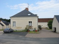 Maison - Type 2 - 55m² - 363.22 € - AZAY-LE-FERRON