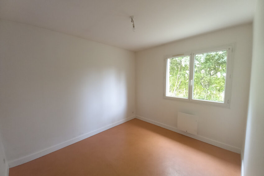 Individuel – Type 4 – 83.11m² – 72000 € – LA BERTHENOUX