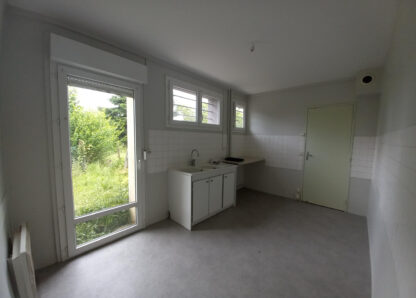 Individuel - Type 5 - 83m² - 69000 € - LUCAY LE MALE