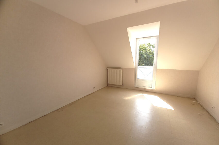 Individuel – Type 4 – 93m² – 115500 € – DEOLS