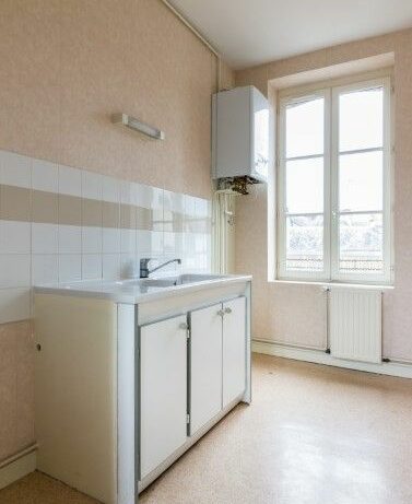 Appartement - Type 2 - 57,49m² - 358.65 € - ARGENTON-SUR-CREUSE