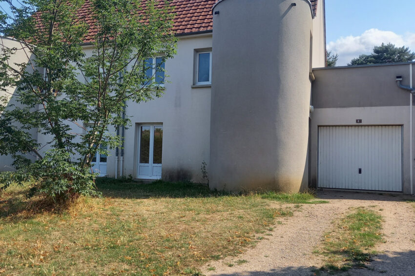 Individuel – Type 4 – 93m² – 92000 € – LA CHATRE