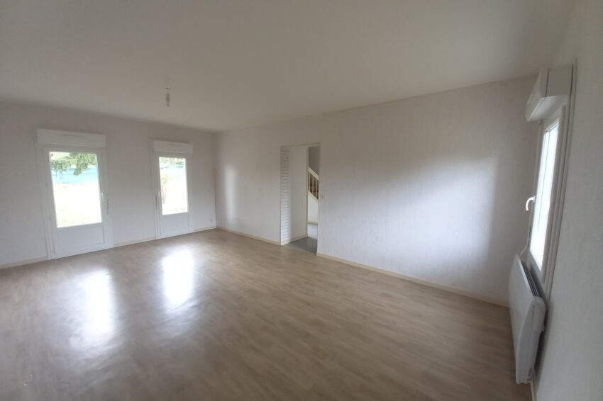 Individuel – Type 3 – 73m² – 67000 € – VEUIL