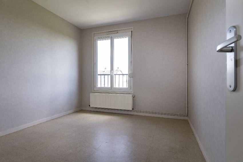 Appartement – Type 4 – 77m² – 348.94 € – AIGURANDE