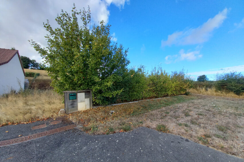 Terrain – 25000 € – ARGENTON-SUR-CREUSE