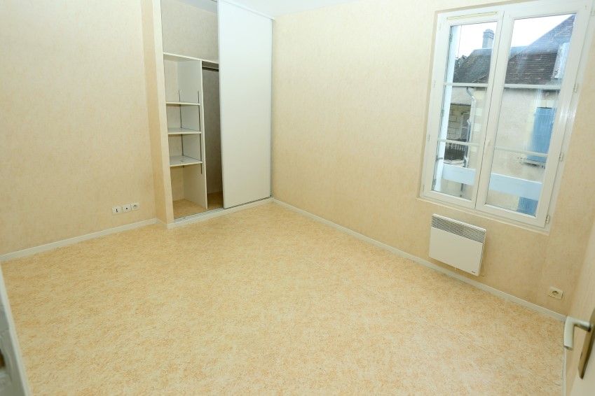 Appartement – Type 2 – 45,65m² – 337.64 € – ÉCUEILLÉ