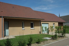 Maison - Type 4 - 81,52m² - 534.52 € - CREVANT