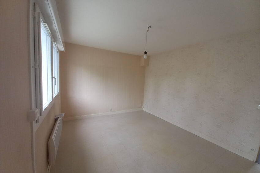 Individuel – Type 4 – 73m² – 65000 € – LUCAY LE MALE