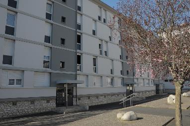 Appartement - Type 3 - 49m² - 289.38 € - CHÂTEAUROUX