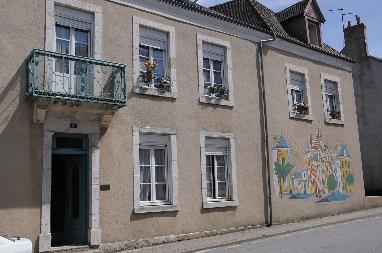 Appartement - Type 2 - 55m² - 356.99 € - NEUVY-SAINT-SÉPULCHRE