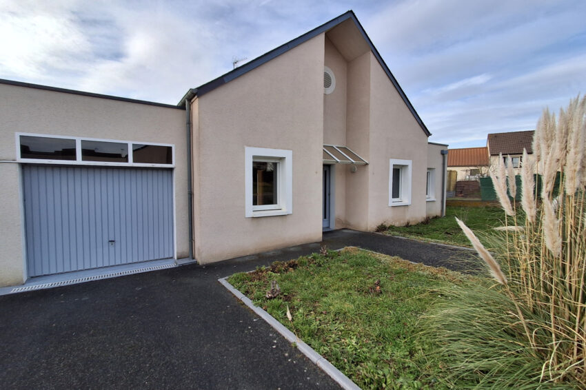 Individuel – Type 3 – 74.69m² – 72000 € – VATAN