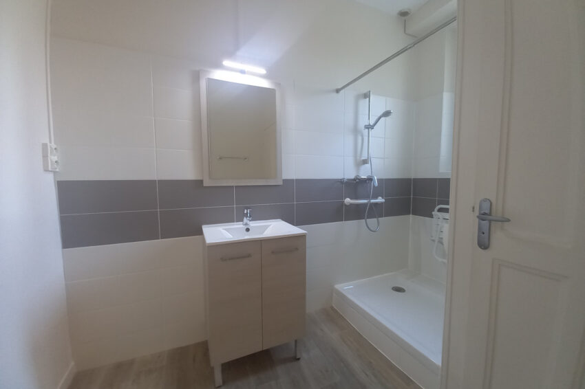 Individuel – Type 3 – 57m² – 75000 € – CHATEAUROUX