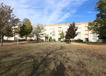 Appartement - Type 3 - 62m² - 390.46 € - ISSOUDUN