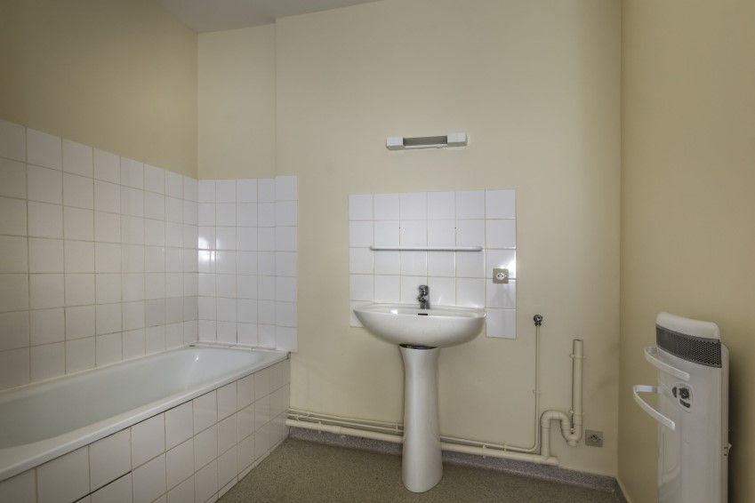 Appartement – Type 2 – 67m² – 377.11 € – CLUIS