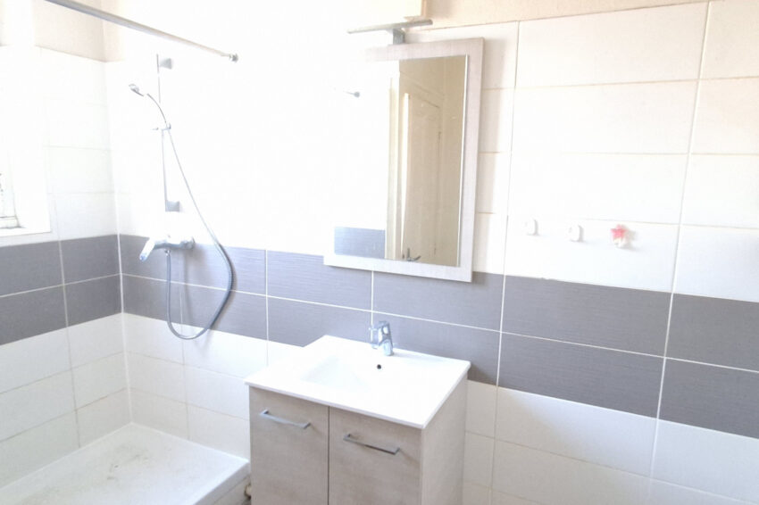 Individuel – Type 3 – 57m² – 75000 € – CHATEAUROUX