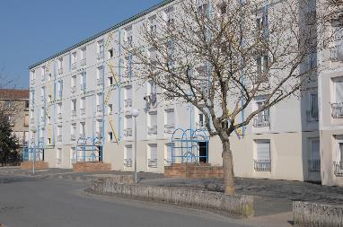 Appartement - Type 3 - 55m² - 289.12 € - CHÂTEAUROUX