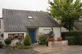 Maison - Type 4 - 95m² - 591.42 € - LUÇAY-LE-MÂLE