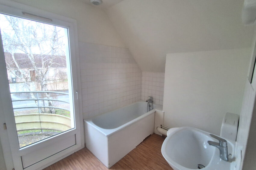 Individuel – Type 3 – 70m² – 73000 € – VILLEDIEU SUR INDRE