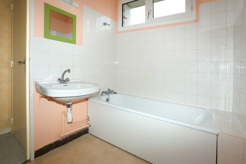 Appartement – Type 4 – 68m² – 339.85 € – AIGURANDE