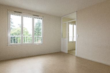 Appartement - Type 4 - 80m² - 348.61 € - LE BLANC