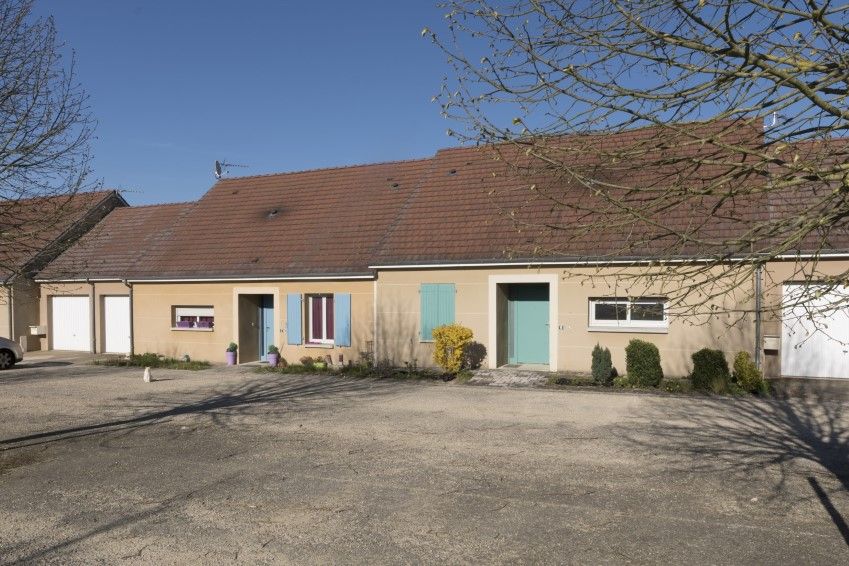 Maison – Type 3 – 72,29m² – 481.56 € – RIVARENNES
