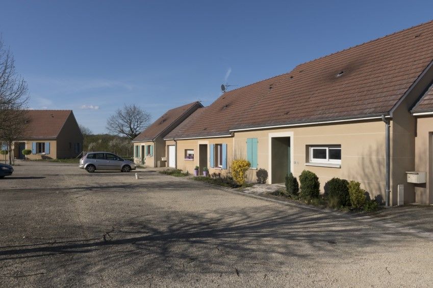 Maison – Type 3 – 72,29m² – 481.56 € – RIVARENNES