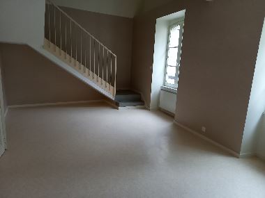 Appartement - Type 1 - 39m² - 279.33 € - ARGENTON-SUR-CREUSE