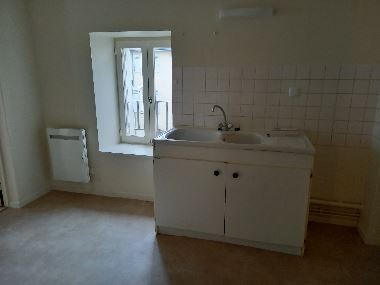 Appartement – Type 1 – 39m² – 279.33 € – ARGENTON-SUR-CREUSE