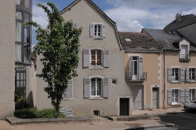 Appartement – Type 1 – 39m² – 279.33 € – ARGENTON-SUR-CREUSE