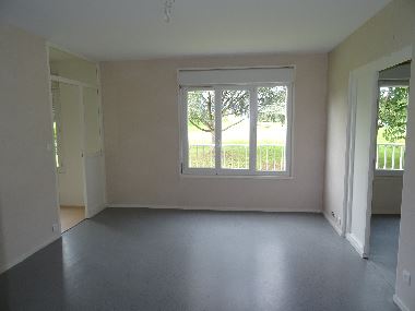 Appartement - Type 3 - 63m² - 371 € - BUZANÇAIS
