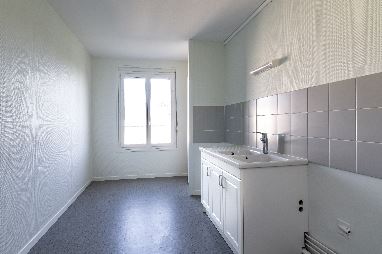 Appartement – Type 4 – 80m² – 348.94 € – LE BLANC