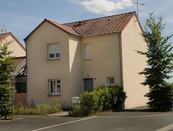 Maison – Type 4 – 80,87m² – 548.42 € – ISSOUDUN