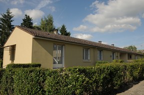 Maison – Type 3 – 62m² – 331.1 € – SAINT-GENOU