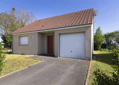 Maison - Type 2 - 54,92m² - 385.16 € - MONTGIVRAY