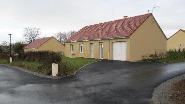 Maison - Type 3 - 76,4m² - 530.11 € - PARNAC