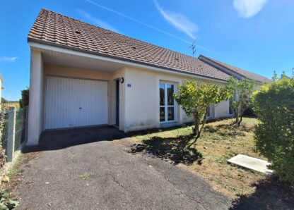 Individuel - Type 4 - 79.81m² - 77000 € - ECUEILLE