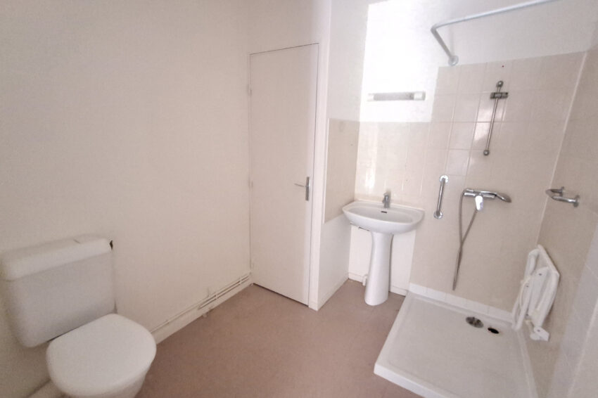 Individuel – Type 2 – 56m² – 52000 € – PELLEVOISIN