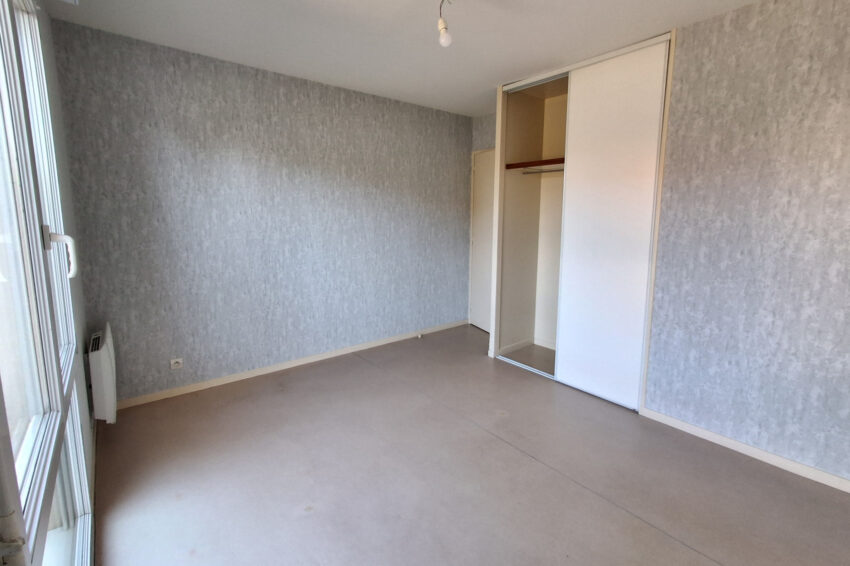 Individuel – Type 4 – 79.81m² – 77000 € – ECUEILLE